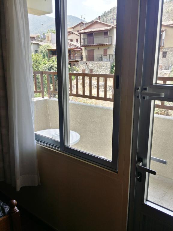 Minaides Hotel Kakopetria Esterno foto